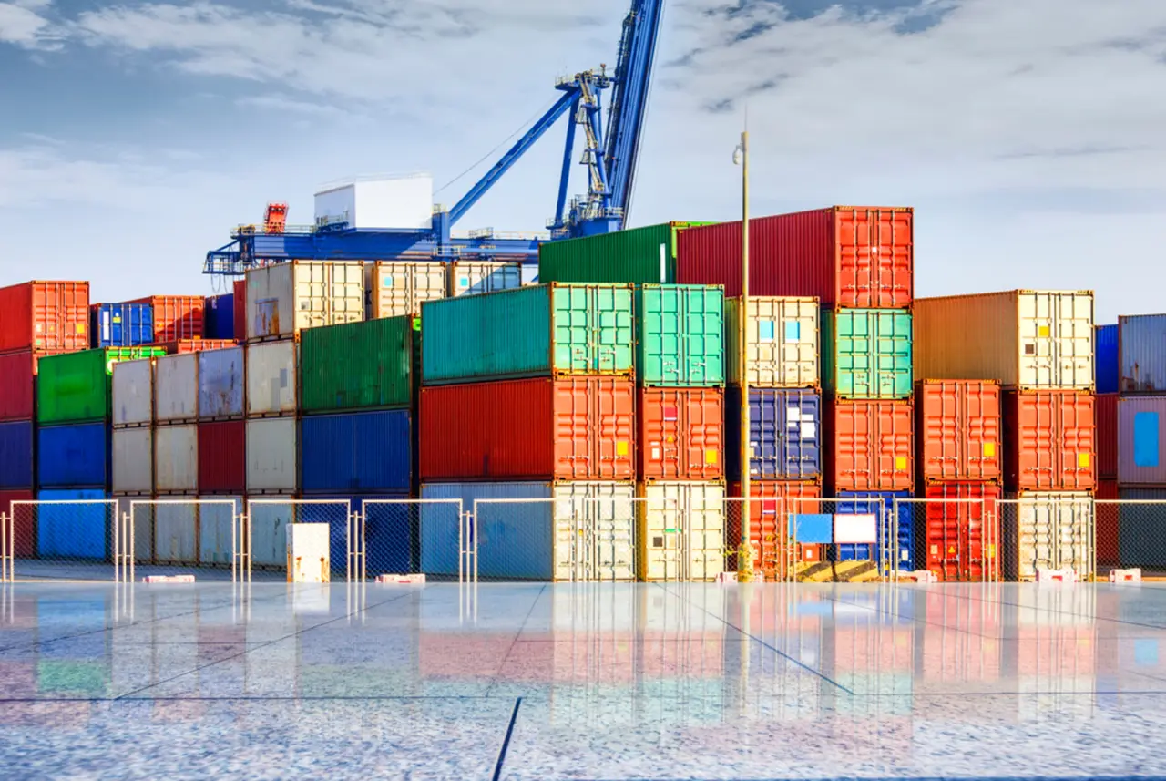 The Ministry of Foreign Relations (SRE) announced that Correos de México has temporarily suspended postal and parcel deliveries to the United States.