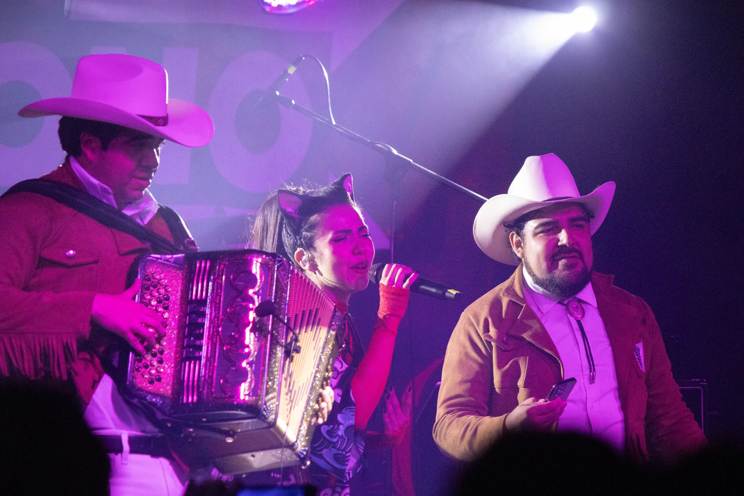 Luisa Díaz, vocalist of BAKEMONO, shares the stage with the band Los Shinigamis del Norte. Mexico City, September 13, 2025. Hans Leguízamo / MxPA